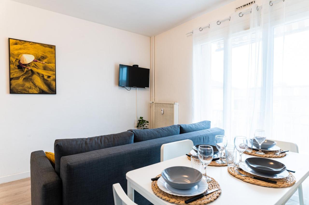 Le Coquet - Balcon - Proche Gare - Parking Appartement *